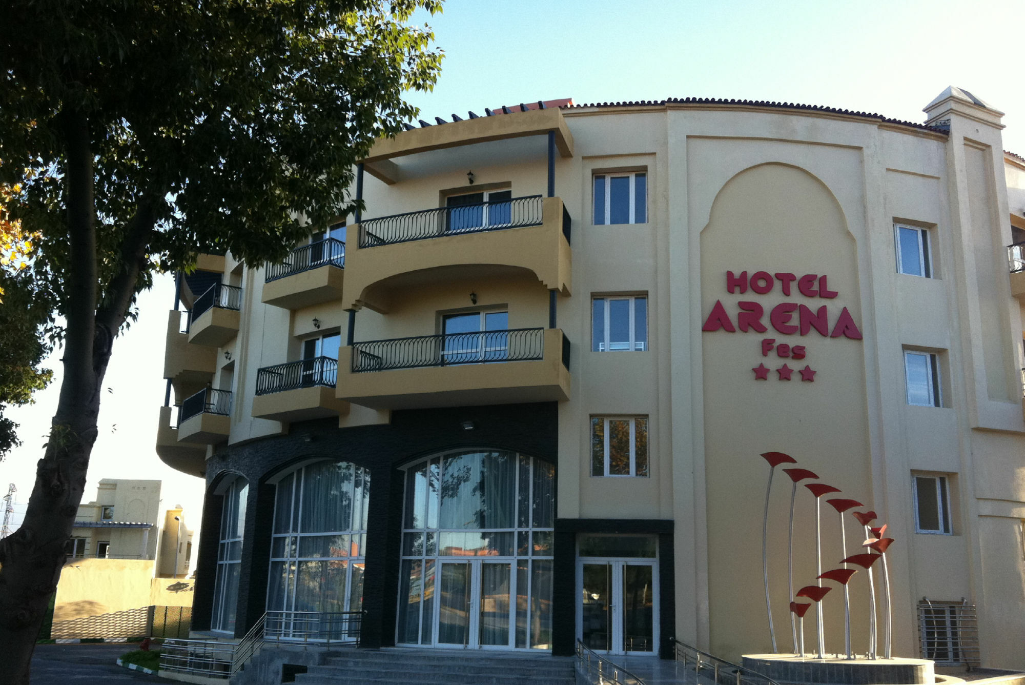 Hotel Arena เฟส ภายนอก รูปภาพ
